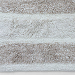 Neutral tone microfiber bath mat