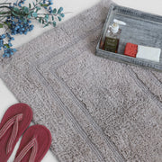 Soft grey plush weave bath mat